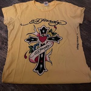 Yellow Ed Hardy 00s Tshirt with Cross Sz Small